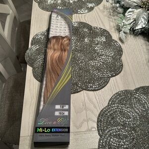 NWT bought wrong color hair halo ext